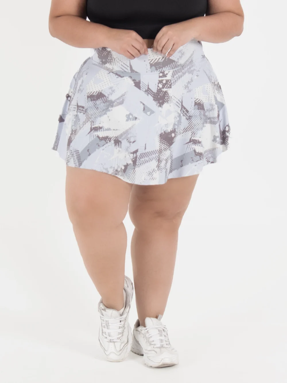 Menina faldashort plus
